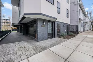 799 E 3rd St, Boston, MA 02127 - Photo 35