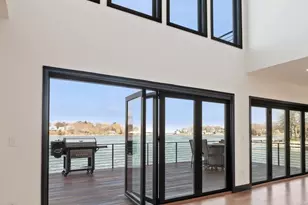 498 Washington St, Gloucester, MA 01930 - Photo 9