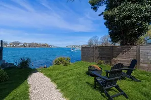 498 Washington St, Gloucester, MA 01930 - Photo 23
