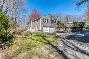 10 Country Club Dr, Walpole, MA 02081 - Photo 37