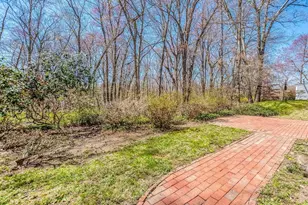 10 Country Club Dr, Walpole, MA 02081 - Photo 35