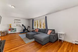 10 Country Club Dr, Walpole, MA 02081 - Photo 11