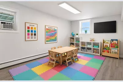132 Woodley Ave, Boston, MA 02132 - Photo 29