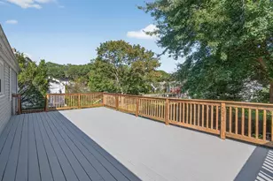 132 Woodley Ave, Boston, MA 02132 - Photo 17