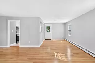 132 Woodley Ave, Boston, MA 02132 - Photo 7