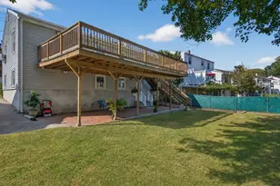 132 Woodley Ave, Boston, MA 02132 - Photo 35