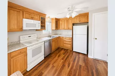 22 Leonard Rd, Framingham, MA 01701 - Photo 7