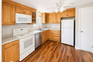 22 Leonard Rd, Framingham, MA 01701 - Photo 7