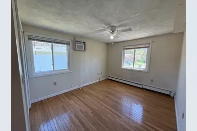 22 Leonard Rd, Framingham, MA 01701 - Photo 13