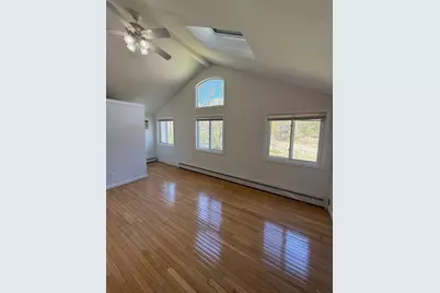 22 Leonard Rd, Framingham, MA 01701 - Photo 9