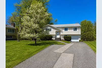 22 Leonard Rd, Framingham, MA 01701 - Photo 1