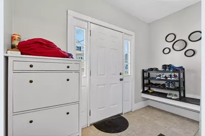 158 Albion St, Somerville, MA 02144 - Photo 15