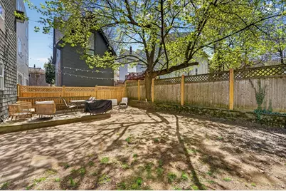158 Albion St, Somerville, MA 02144 - Photo 7