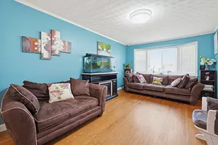 27 Banfield Ave, Boston, MA 02126 - Photo 3