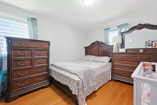 27 Banfield Ave, Boston, MA 02126 - Photo 9
