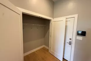 60 Cross St E, Somerville, MA 02145 - Photo 9