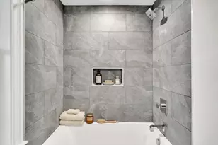 189 Trenton St, Boston, MA 02128 - Photo 9