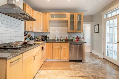 109 Chestnut #109, Waltham, MA 02453 - Photo 7