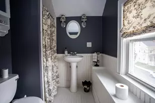 284 Main St, Wakefield, MA 01880 - Photo 31