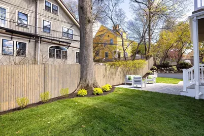21 Kent Square #1, Brookline, MA 02446 - Photo 5