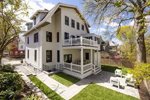 21 Kent Square, Brookline, MA 02446 - Photo 3