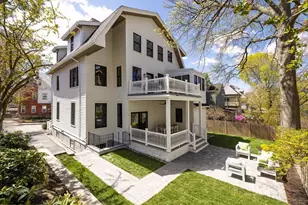 21 Kent Square, Brookline, MA 02446 - Photo 3