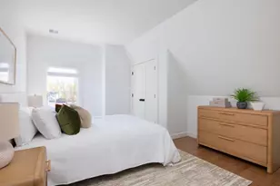 21 Kent Square, Brookline, MA 02446 - Photo 11