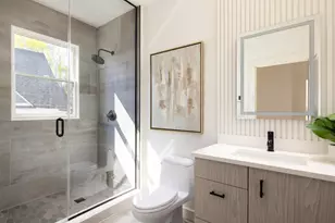 21 Kent Square, Brookline, MA 02446 - Photo 9