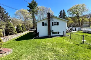 4 Richardson Rd, Hudson, MA 01749 - Photo 5