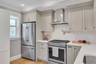 18 Tufts St #4, Cambridge, MA 02139 - Photo 13
