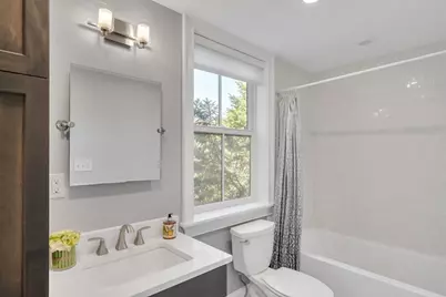 18 Tufts St #4, Cambridge, MA 02139 - Photo 33