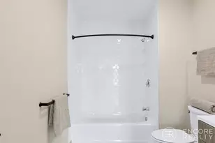 375 Cummins Hwy, Boston, MA 02131 - Photo 9