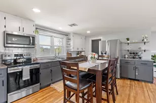 319 Chase Rd, Lunenburg, MA 01462 - Photo 9
