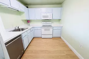 77 Adams St, Quincy, MA 02169 - Photo 7