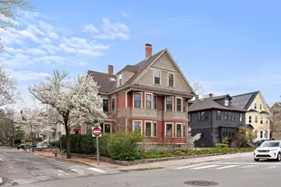 48 Hawthorn St, Cambridge, MA 02138 - Photo 17