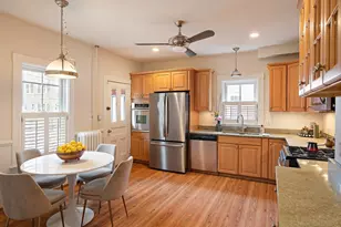 48 Hawthorn St, Cambridge, MA 02138 - Photo 3