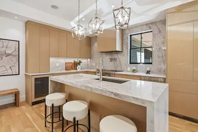 9 Mt Auburn St, Cambridge, MA 02138 - Photo 1