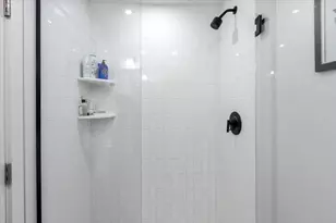11 Dartmouth Pl, Boston, MA 02116 - Photo 13