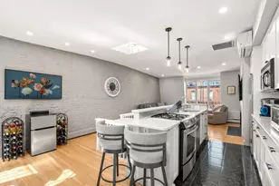 11 Dartmouth Pl, Boston, MA 02116 - Photo 7