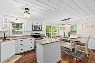 36 Mayflower St, Kingston, MA 02364 - Photo 7