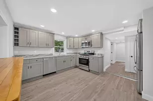 56 N Broadway, Haverhill, MA 01832 - Photo 9