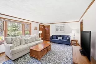 106 Pine St, Yarmouth, MA 02675 - Photo 17