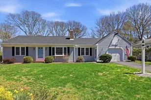 106 Pine St, Yarmouth, MA 02675 - Photo 37