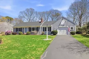 106 Pine St, Yarmouth, MA 02675 - Photo 3