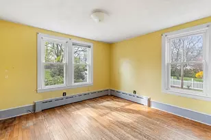 1292 Riverside Ave, Somerset, MA 02726 - Photo 9