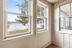 1292 Riverside Ave, Somerset, MA 02726 - Photo 25