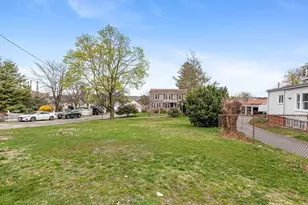 1292 Riverside Ave, Somerset, MA 02726 - Photo 5