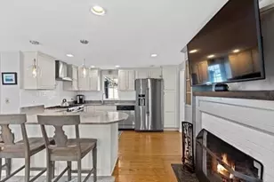 28 Manomet Beach Blvd, Plymouth, MA 02360 - Photo 5