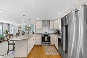 28 Manomet Beach Blvd, Plymouth, MA 02360 - Photo 3