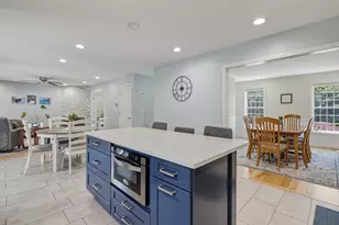 358 S Silver Ln, Sunderland, MA 01375 - Photo 3